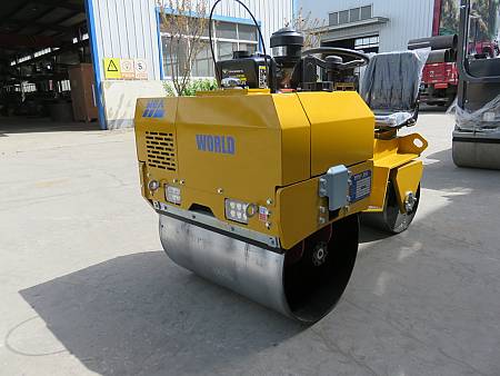 Road Roller - FYL855